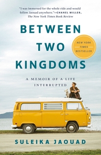 [해외]Between Two Kingdoms (Paperback)