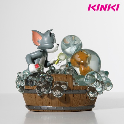 TOM AND JERRY - BATH TIME STATUE (2108013)