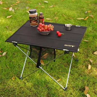 캠핑용 접이식 테이블 피크닉 식탁 경량 차박테이블