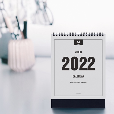 2022 MODERN DESK CALENDAR